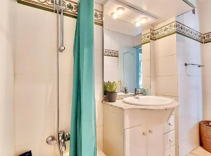 Infinity View アパート